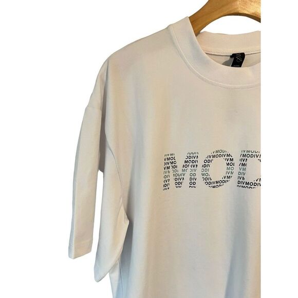 Modiv Shirt Short Sleeve Performance Tee Mens Medium White Block Logo Activewear - Picture 2 of 11